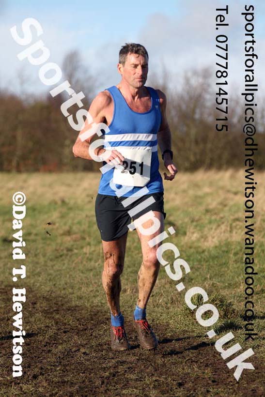 Mens masters 35s to 64s North Eastern Masters, Wallsend. Photo: David T. Hewitson/Sports for All Pics